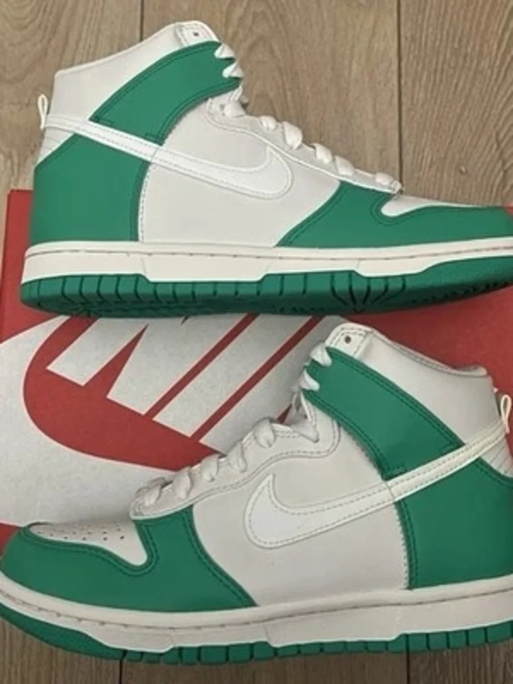 Nike Kids High-Top Sneakers - White & Green